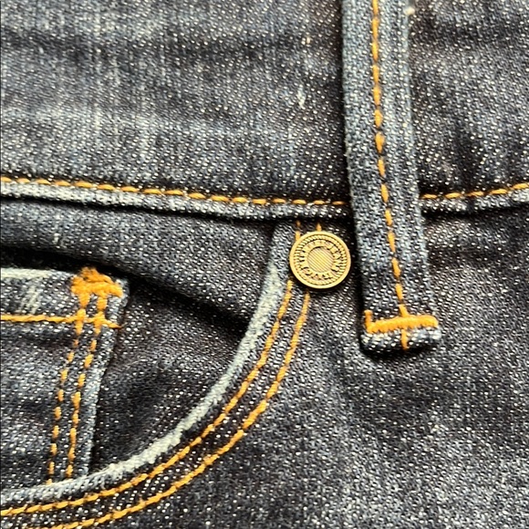 Isaac Mizrahi Dark Blue Jeans with Pink Stitching - Picture 12 of 12